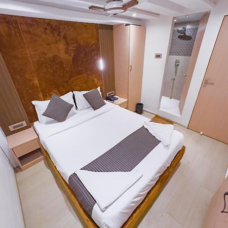 Hotel Winton Bombaj Zewnętrze zdjęcie