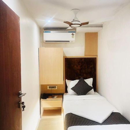 Hotel Winton Bombaj Zewnętrze zdjęcie