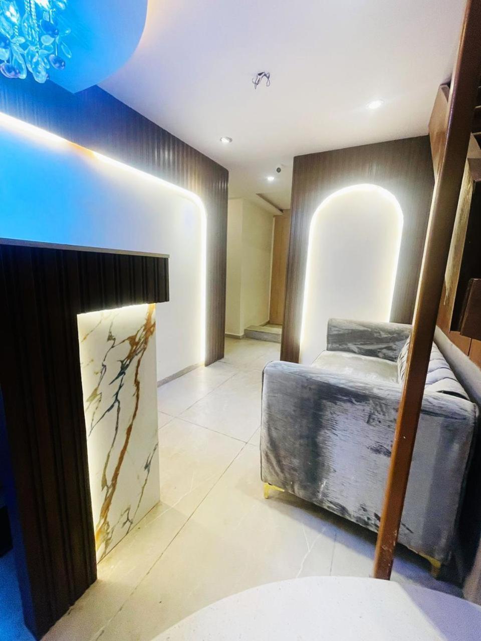 Hotel Winton Bombaj Zewnętrze zdjęcie