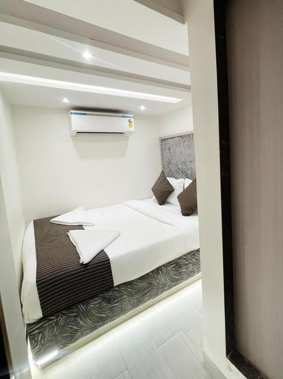 Hotel Winton Bombaj Zewnętrze zdjęcie